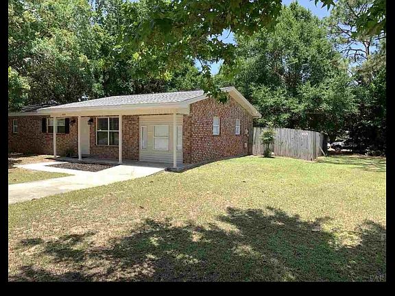 3rd image of 6000 Forest Glen Dr