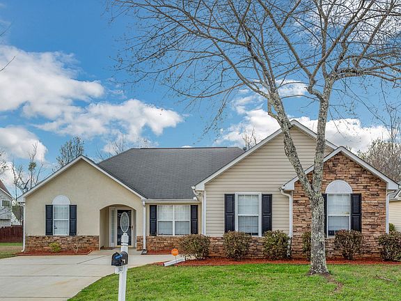 2nd image of 5025 Towne Park Dr