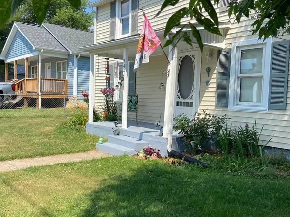 944 N Forest Ave, Waynesboro, VA 22980