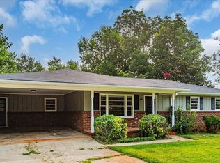 400 Watkins Rd, Greenville, SC 29617