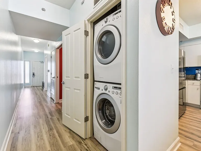 Washer/Dryer