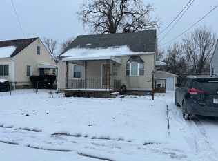979 Pickford Ave, Akron, OH 44320