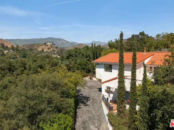 9732 Rotta Ave, Sunland, CA 91040