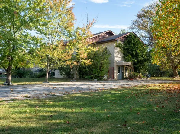 516 North St Unit B, Yale, MI 48097