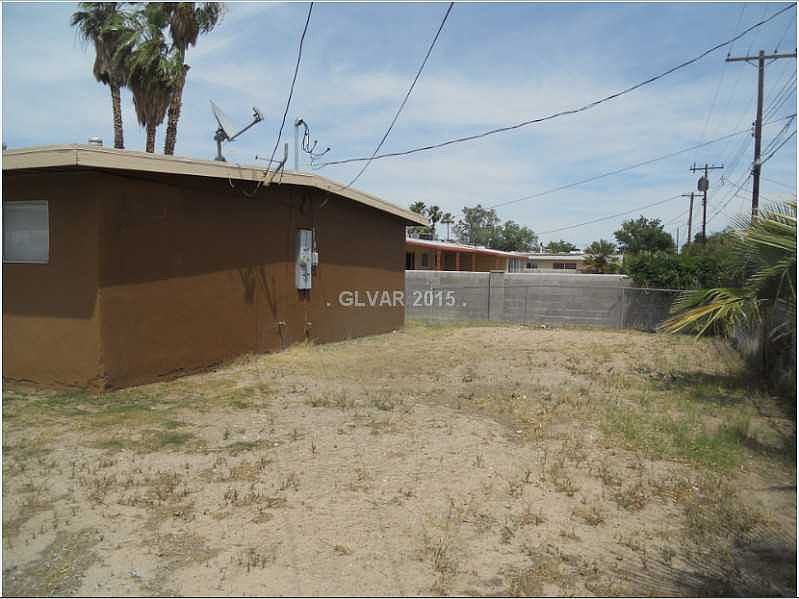 1st image of 5909 Heron Ave