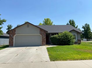 16792 N Barrymoore Dr, Nampa, ID 83687