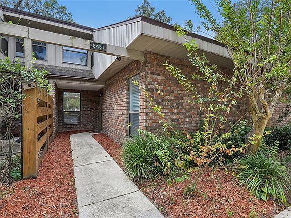 2nd image of 5431 NW 33RD PLACE