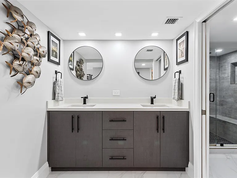 3900 Galt Ocean Dr #317 — Photo 31