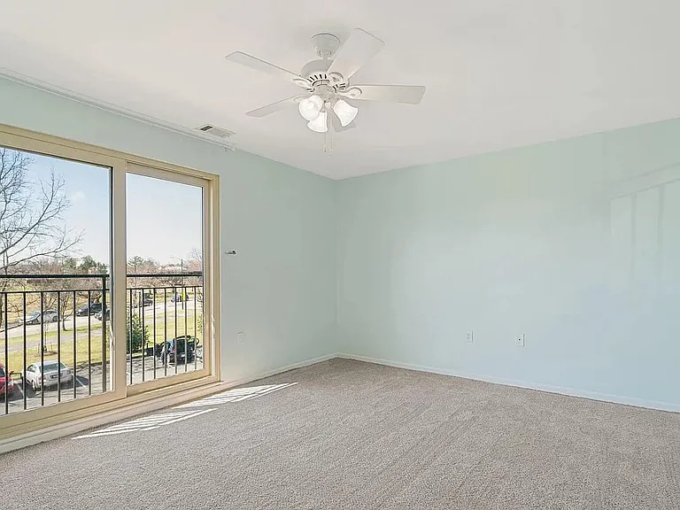 5015 Green Mountain Cir #5 — Photo 13