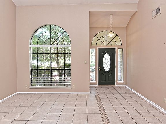 3rd image of 2522 Chestnut Bnd