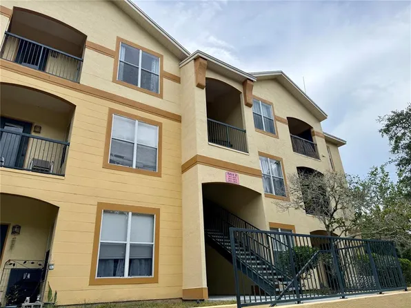 5612 Pinnacle Heights Cir APT 302, Tampa, FL 33624