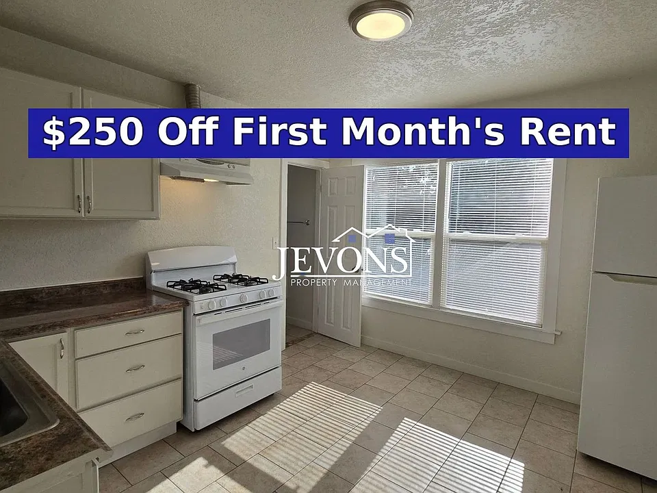307 N 7th St Yakima, WA 98901