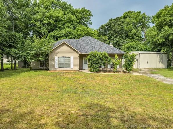 68387 S 317th Rd, Wagoner, OK 74467