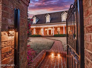 1929 Glen Meade Rd, Wilmington, NC 28403