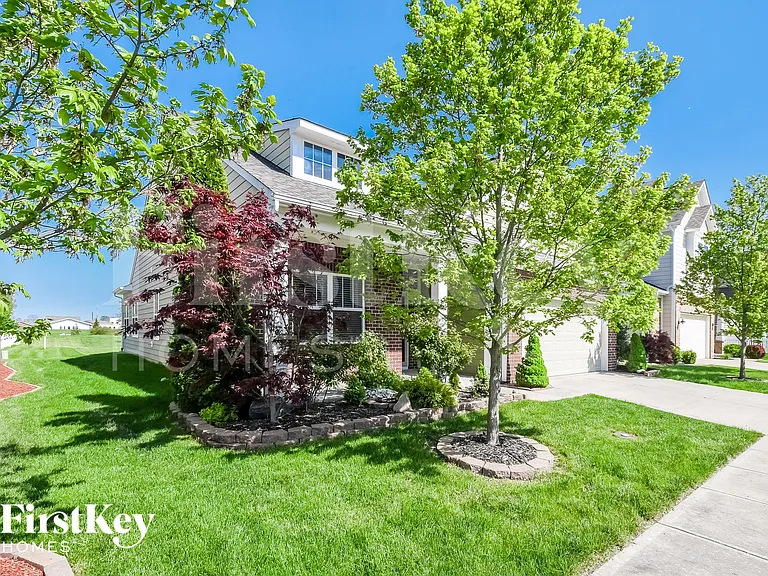 5887 Aldridge Dr — Photo 1