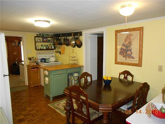 4th image of 3879 Wilkesboro Blvd