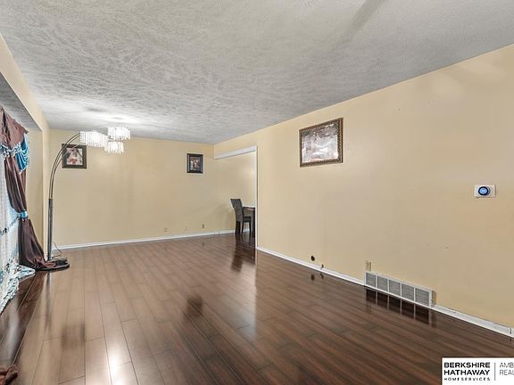 3rd image of 5624 N 92nd St