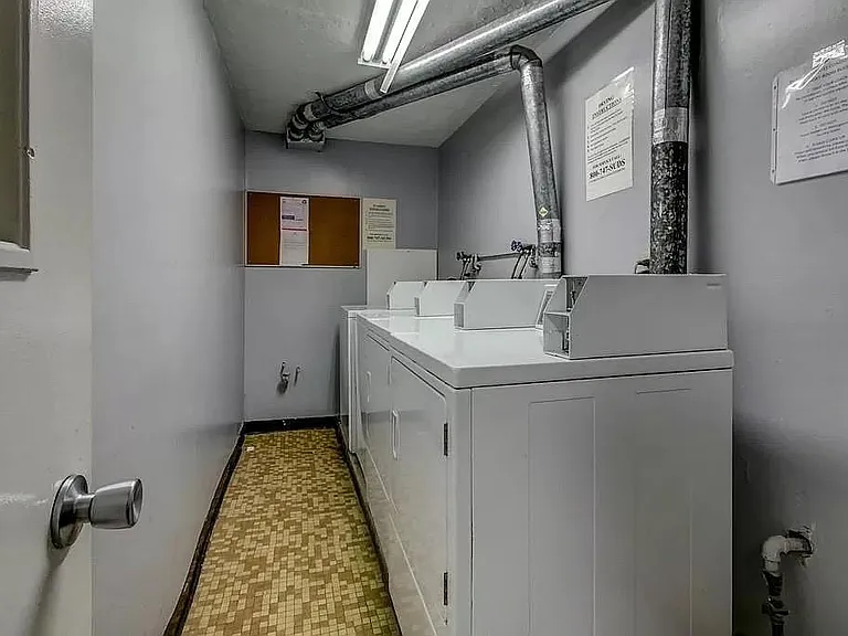 9 Cross St #7 — Photo 10