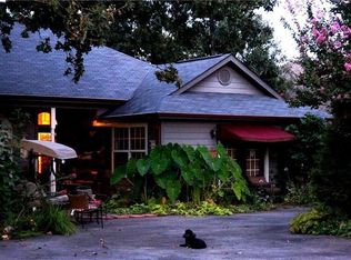 166 Holiday Island Dr, Holiday Island, AR 72631