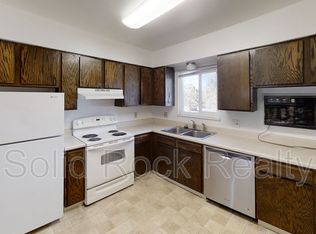 345-3 Gahart Dr, Colorado Springs, CO 80916