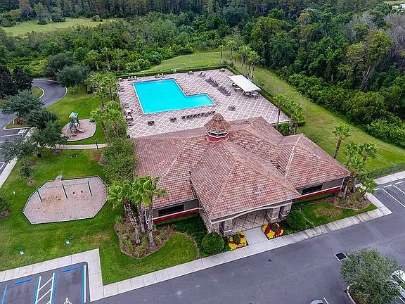 4th image of 3345 Rodrick Cir