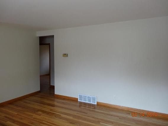 4th image of N64W15384 Sunny Dale Dr