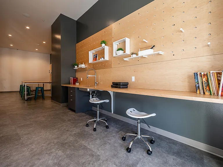 Centerline — Photo 37