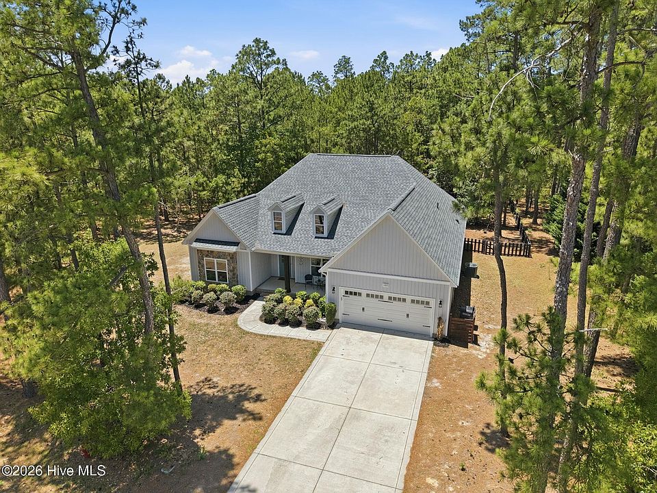 1st image of 102 Richmond Road