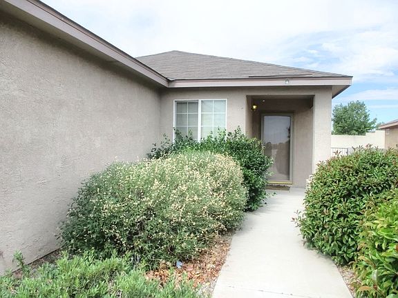 3rd image of 609 Vista Luna Ln SW