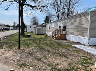 44 Happy End Dr NW, Sparta, MI 49345