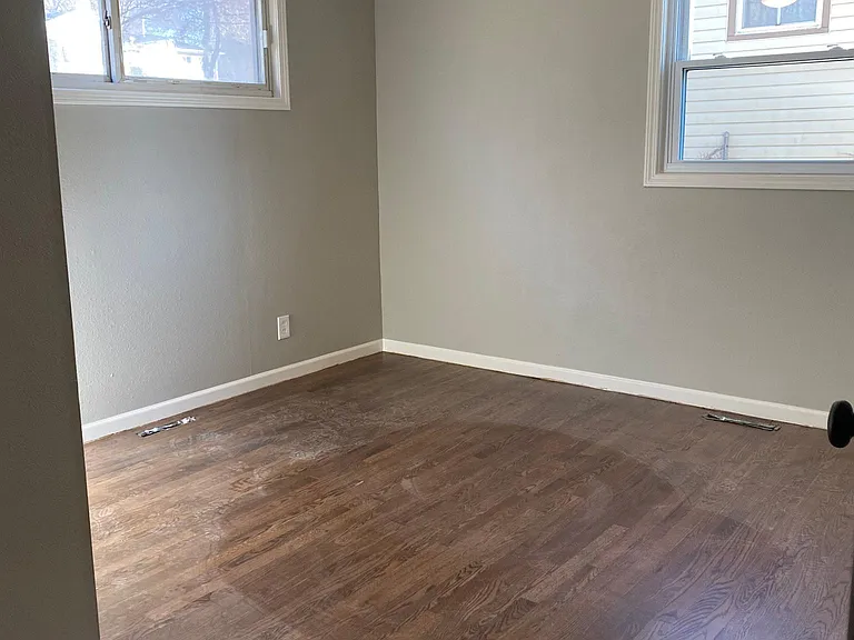 7805 Ash St — Photo 7