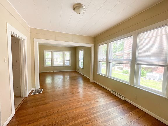 2nd image of 342 N Park Ave #1
