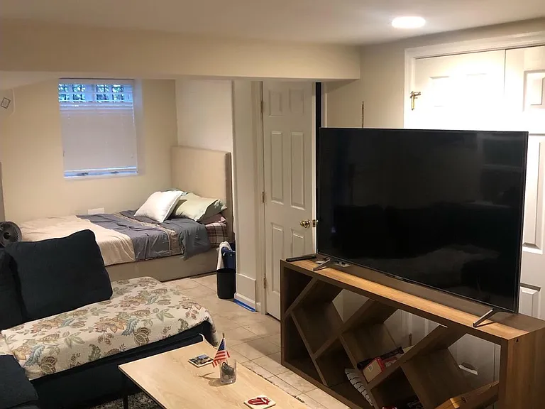 1817 Belmont Rd NW #1 — Photo 6