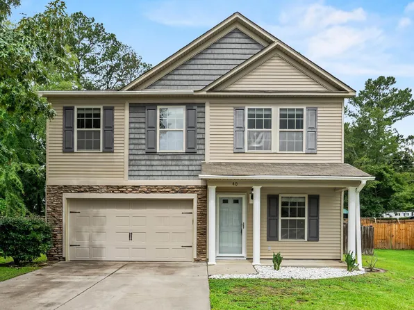 40 Pear Tree Loop, Elgin, SC 29045