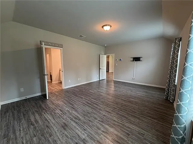 240 Pretty Acres Ave — Photo 8