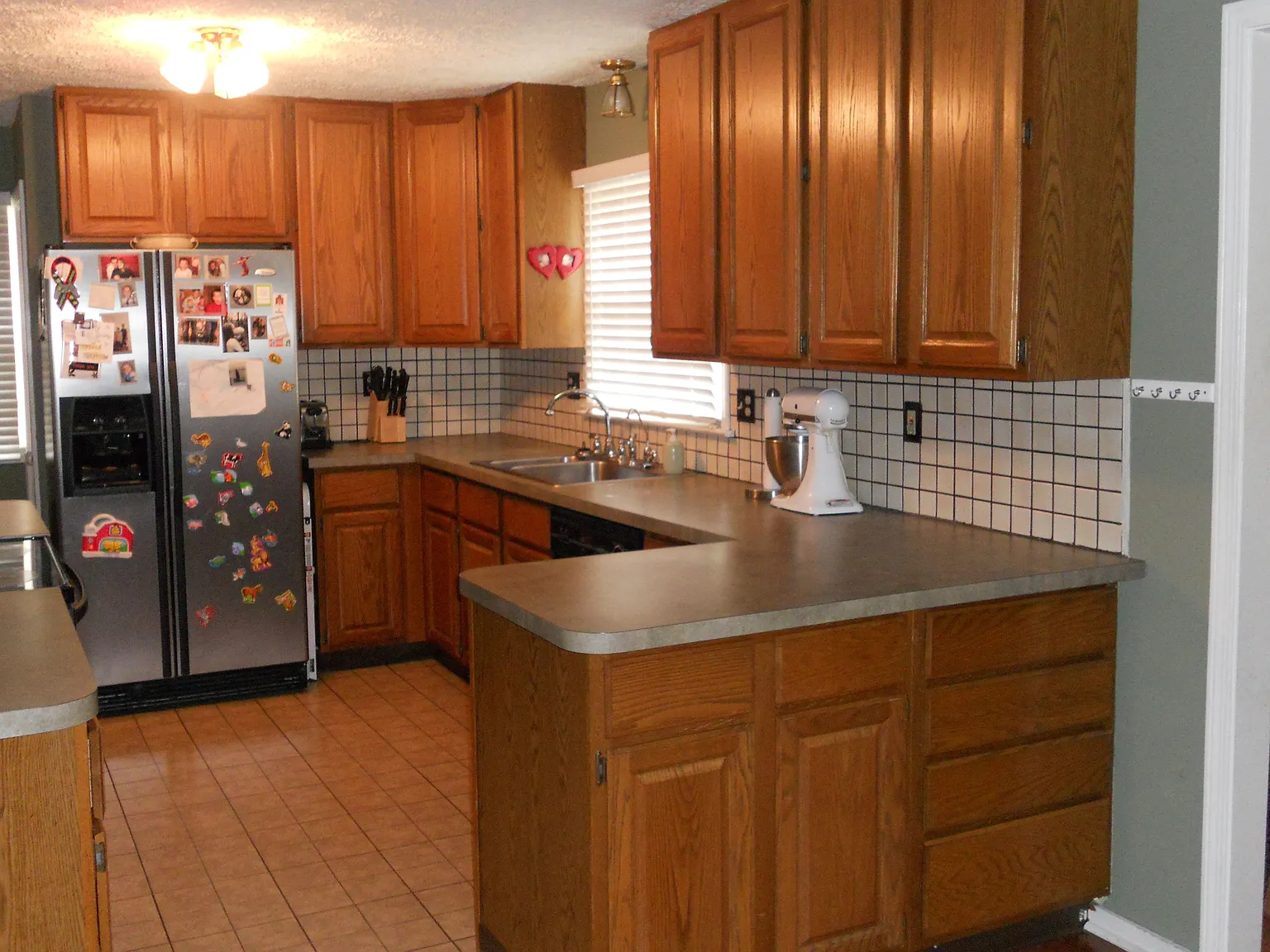 1536 Spencer St photo 1