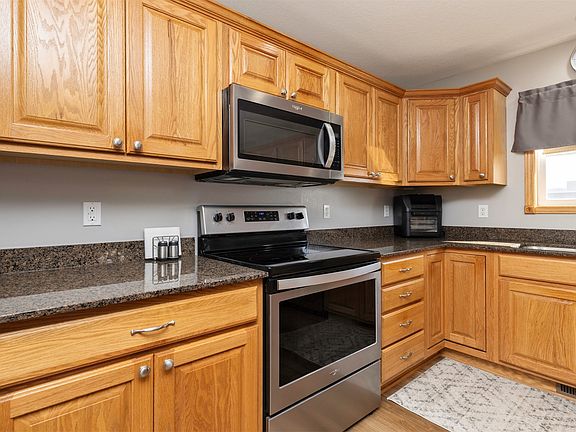 4th image of 2603 NW Northpark Dr