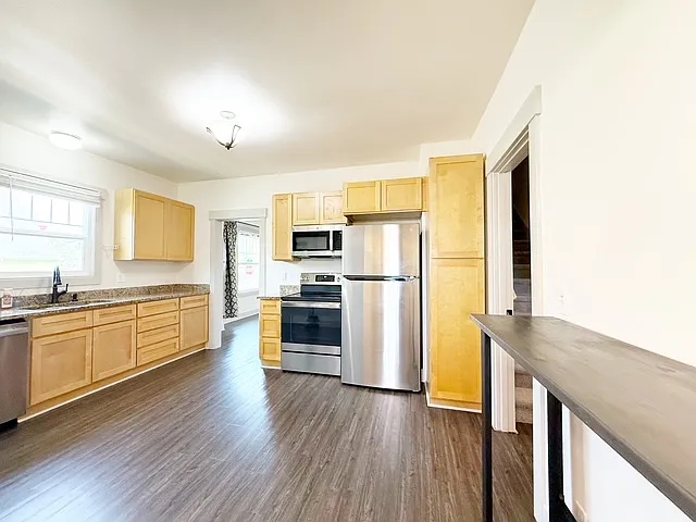 721 Pennsylvania Ave — Photo 10