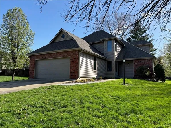 610 Southcrest Ct, Saint Joseph, MO 64506