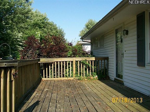 2nd image of 39595 Carol Ln