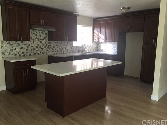 2nd image of 2512 Santa Ana Blvd S