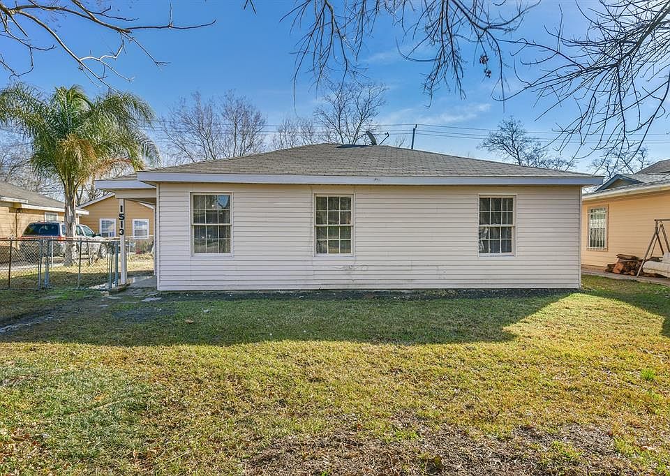 1st image of 1513 Park Ln