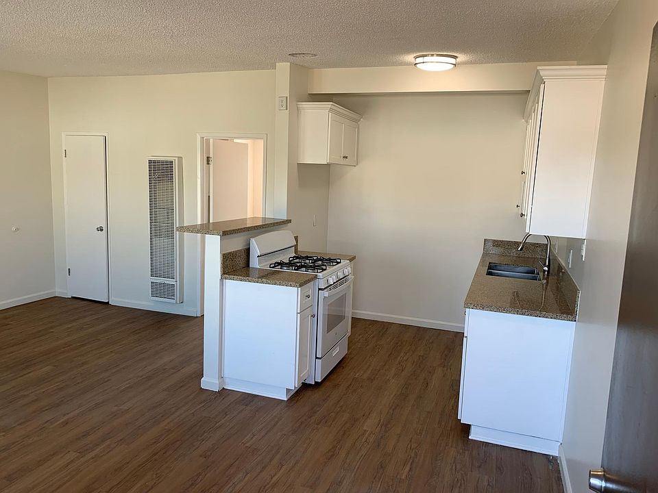 1st image of 9562 Maureen Dr APT 9