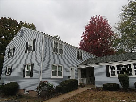 2nd image of 29 Butternut Dr #29