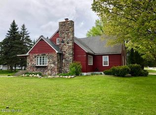 801 S Chestnut St, Reed City, MI 49677