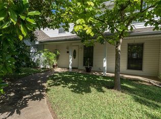 3237 Lakeside Dr, Granbury, TX 76048