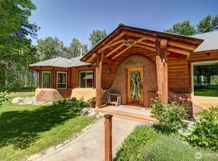 19 Wright Rd, Winthrop, WA 98862