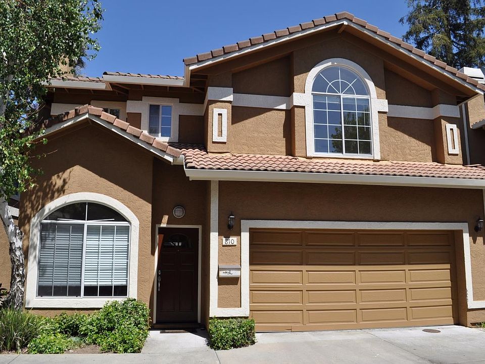 1st image of 810 Palm Ave
