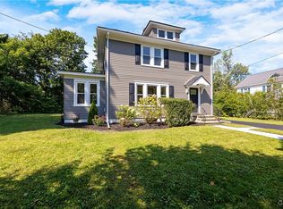 220 Redfield Ave, Fayetteville, NY 13066
