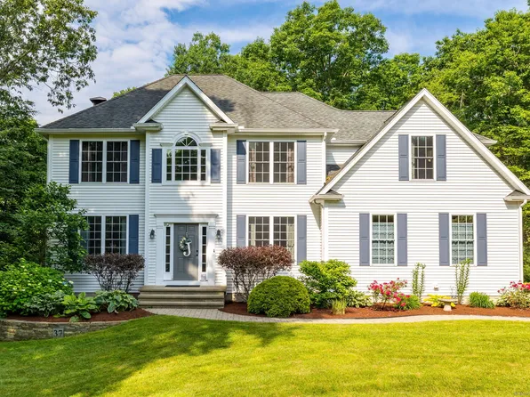 37 Amanda Way, Tolland, CT 06084